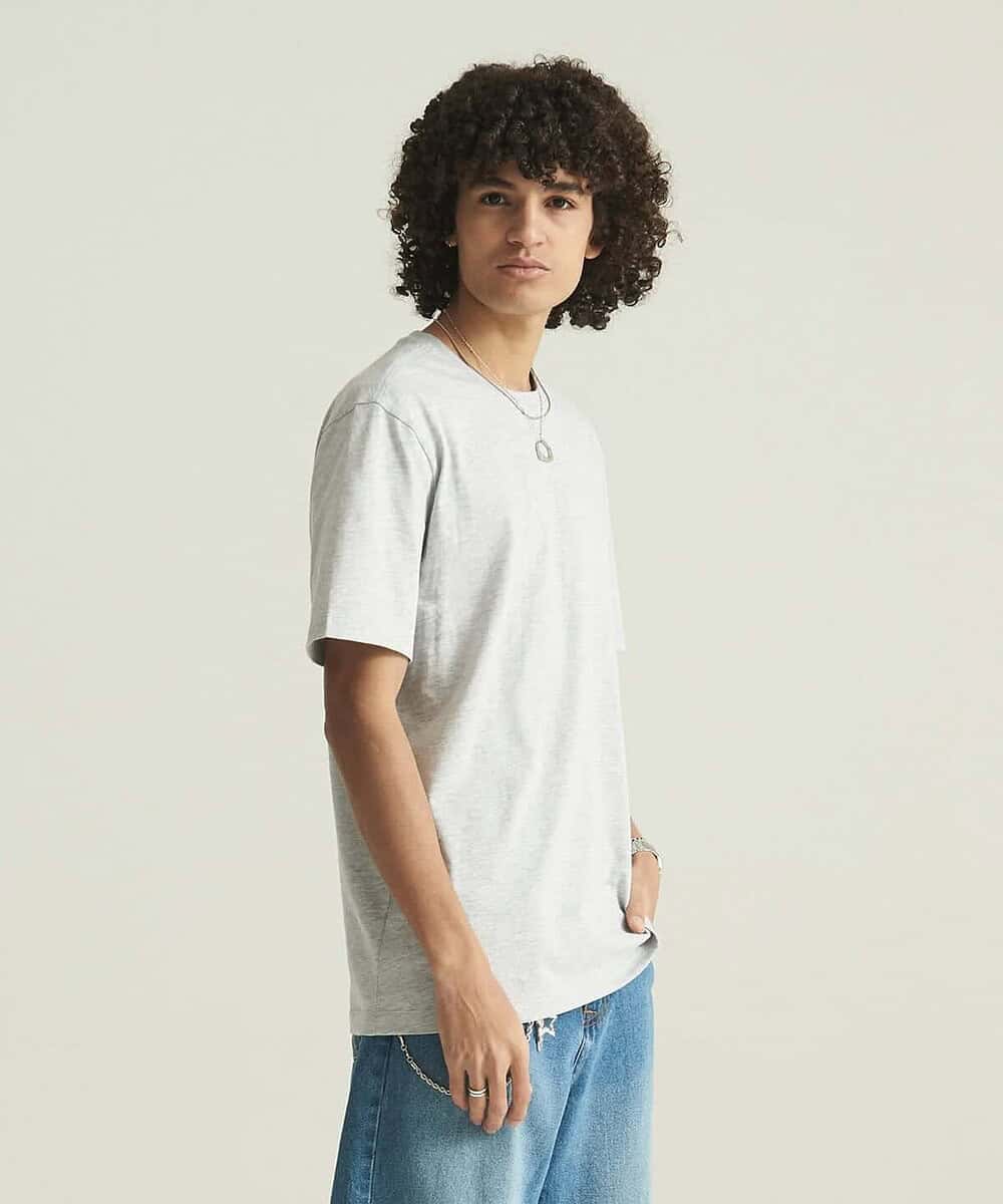 Grey T-shirt suitable for custom embroidery or printing by Dynamic Embroidery UK.