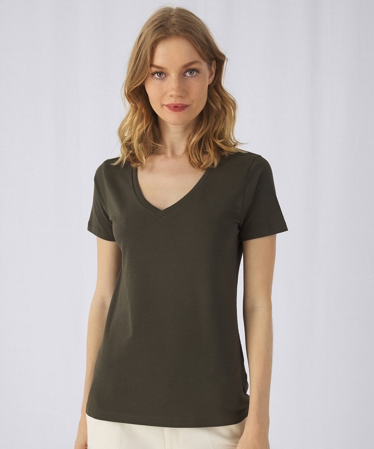 Comfortable black V-neck T-shirt perfect for workwear, embroidered logo, and personalised uniforms, ideal for professional embroidered workwear solutions.