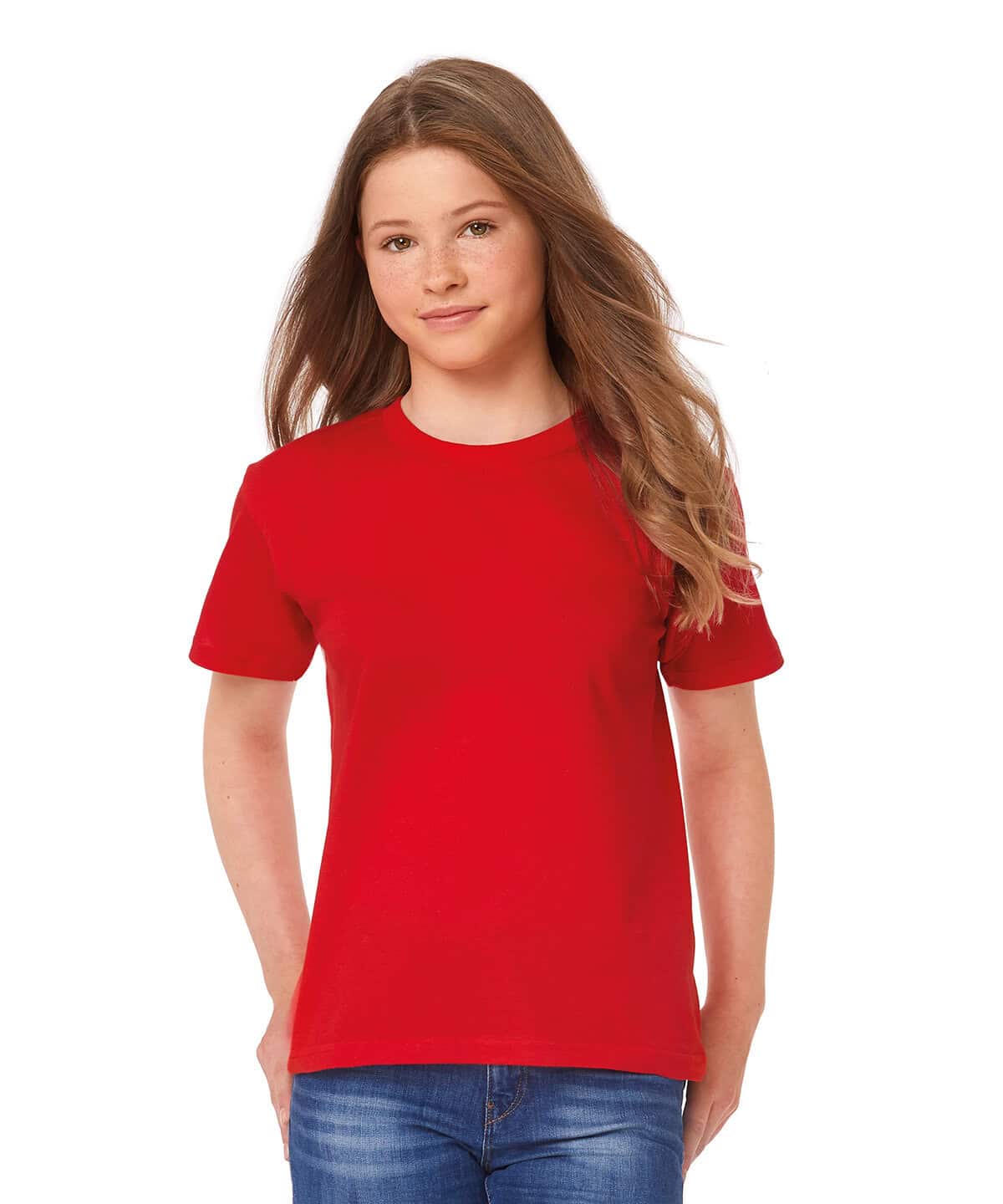 Comfortable red embroidered workwear t-shirt for personalised uniforms, ideal for workplace branding and promotional events, with high-quality embroidery options.