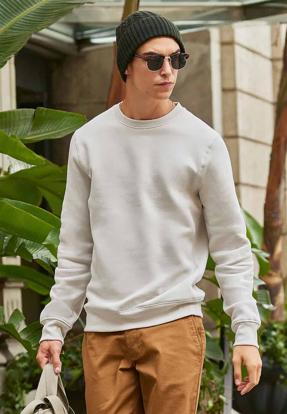 Casual white sweatshirt, stylish men's clothing for everyday wear.
