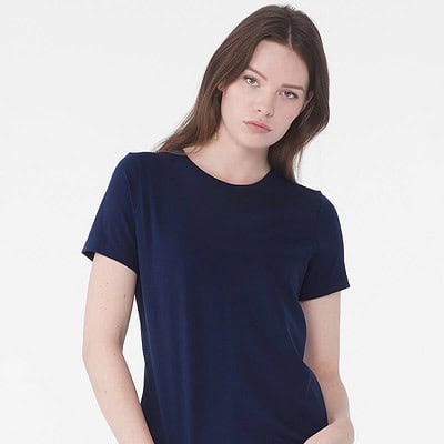 Navy blue women's relaxed fit jersey T-shirt, ideal for custom embroidery and casual wear.