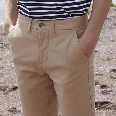 Stretch chino shorts for workwear and casual wear. Comfortable, durable, and stylish for professiona.