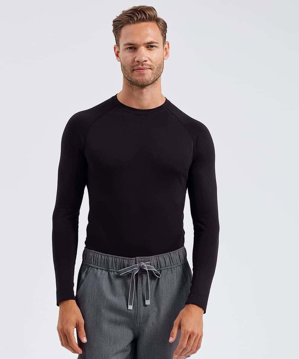 Man wearing black Onna By Premier NN270 unstoppale underscrub baselayer.