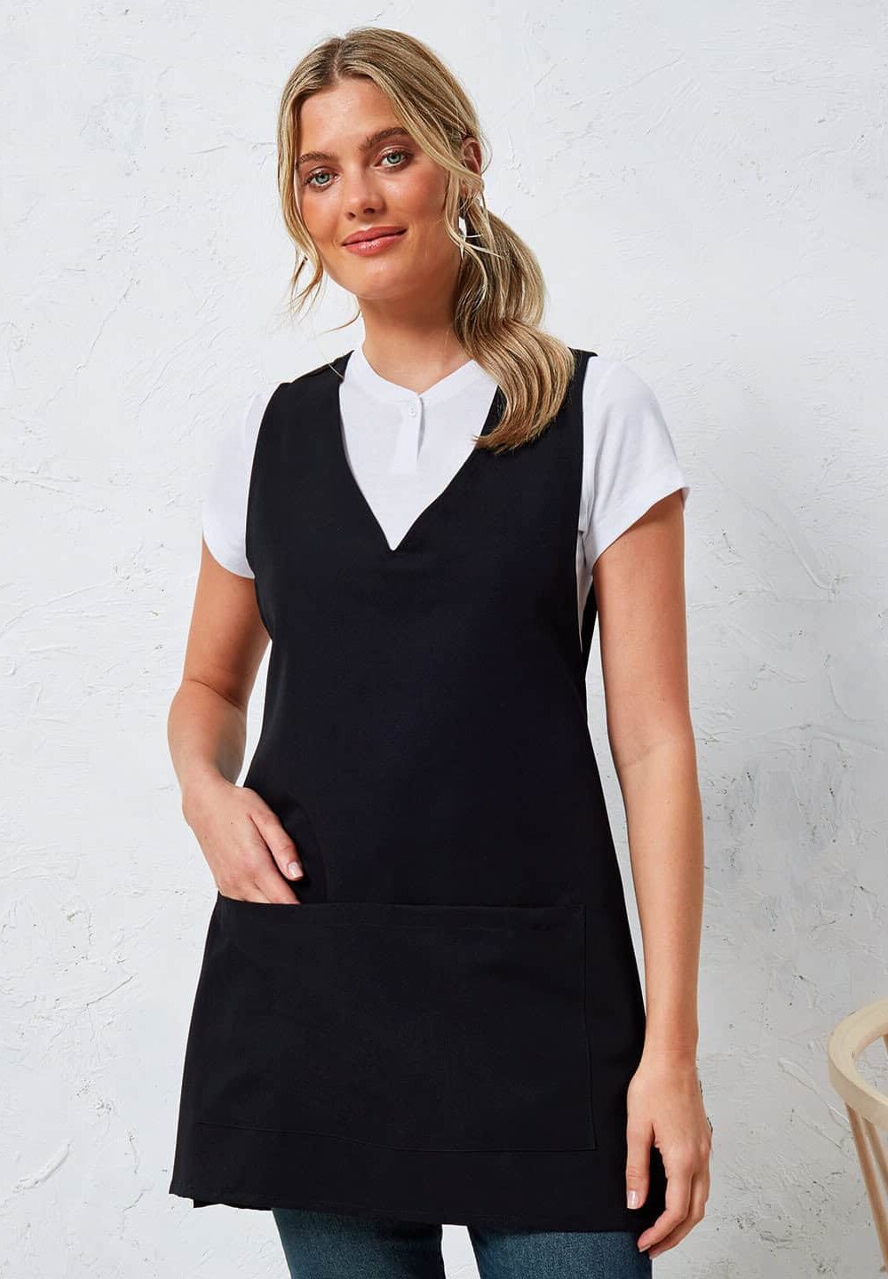 Embroidery workwear with personalised apron for uniform and work attire.