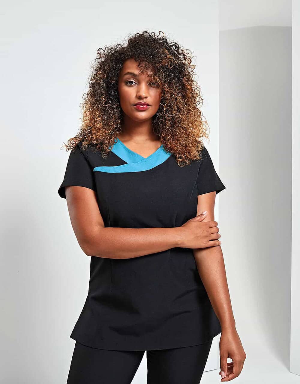 Embroidered workwear with personalised uniform for professional branding.