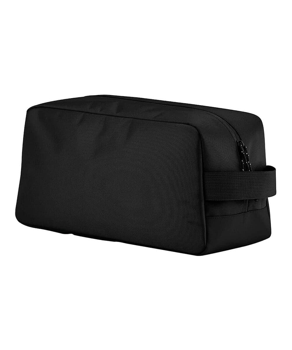 An embroidered Quadra QS476 multi-sport shoe bag, ideal for personalised branding and sports team un.