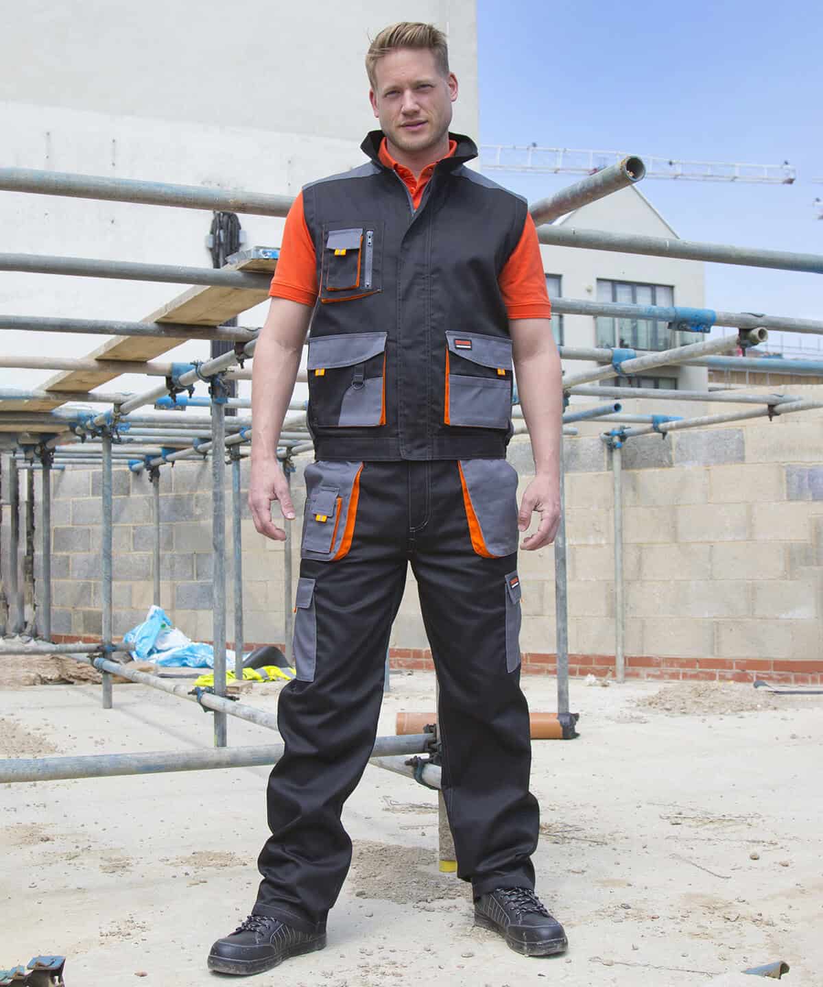 High-visibility workwear with embroidery for construction workers and tradespeople.