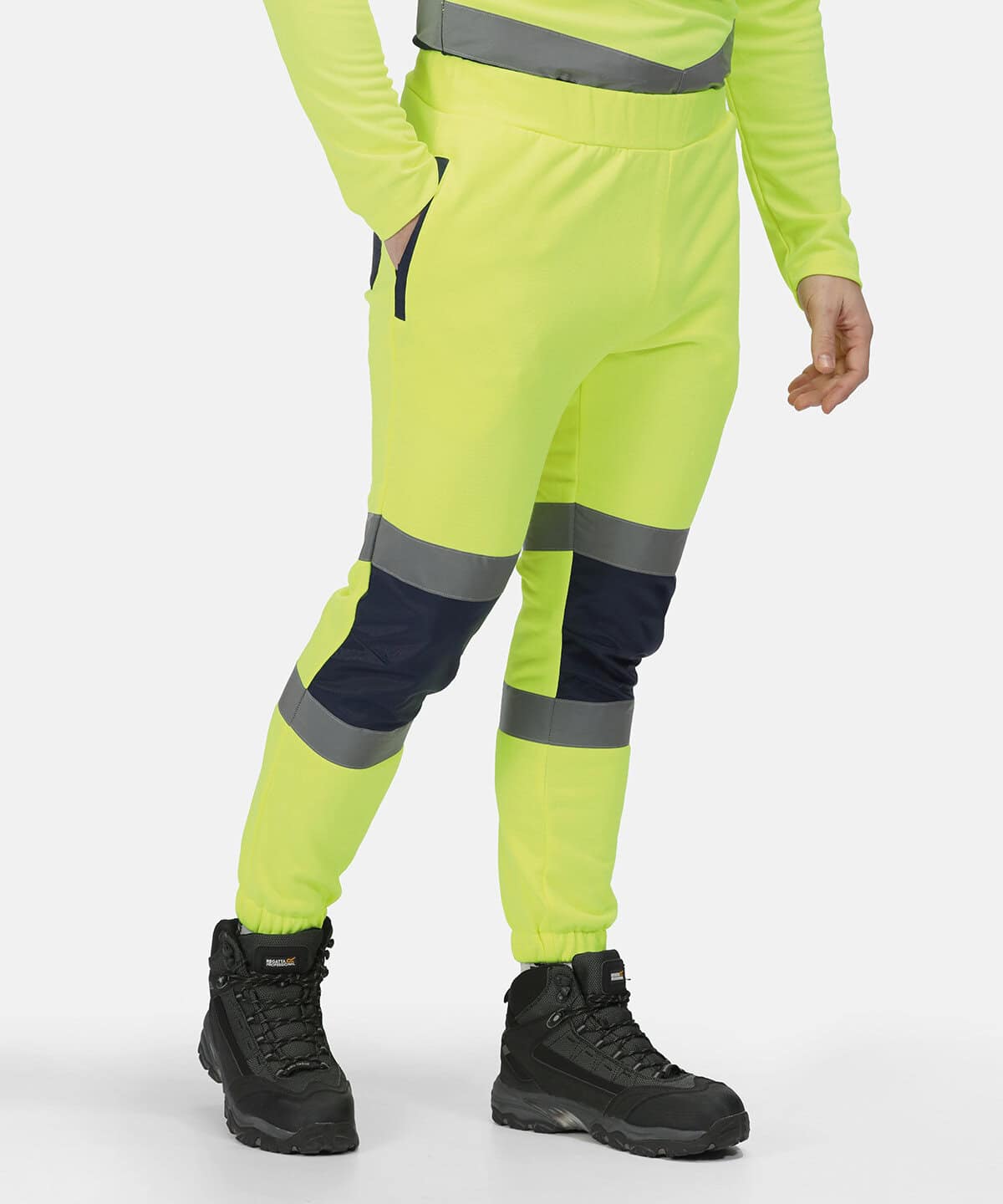 High-visibility workwear with reflective strips, ideal for safety and personalisation.