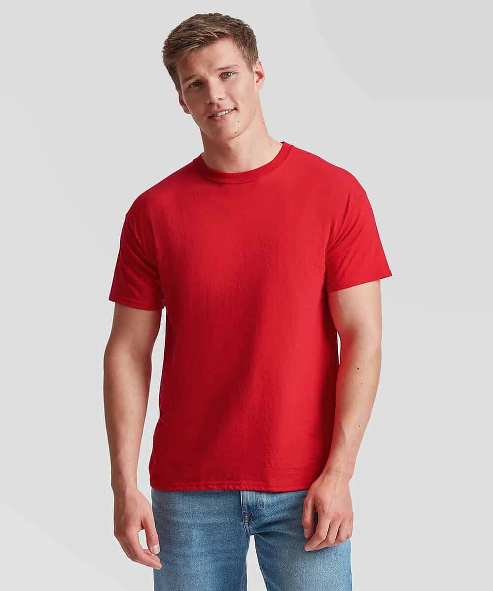 Red Fruit Of The Loom SS048 T-shirt, perfect for workwear and casual use.