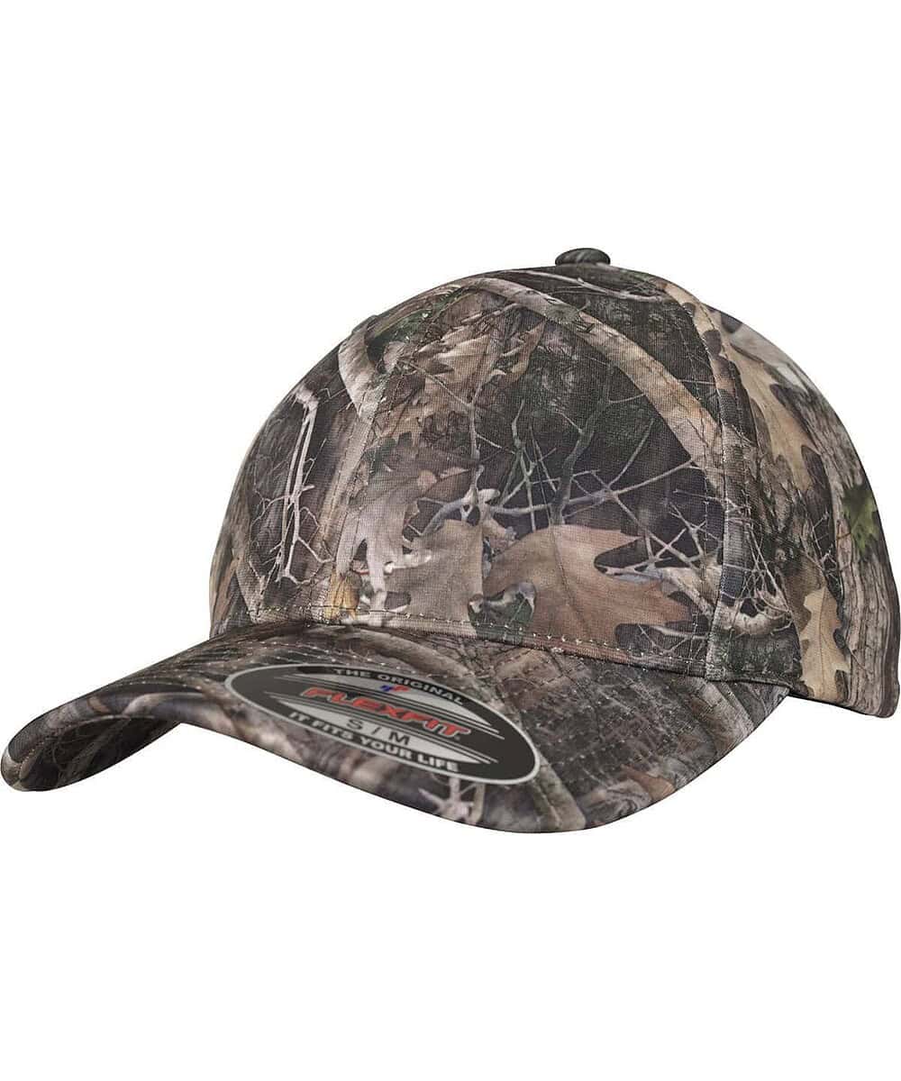 Yupoong Truetimber Kanati Camo Cap with adjustable strap and camouflage pattern. Perfect for outdoor.
