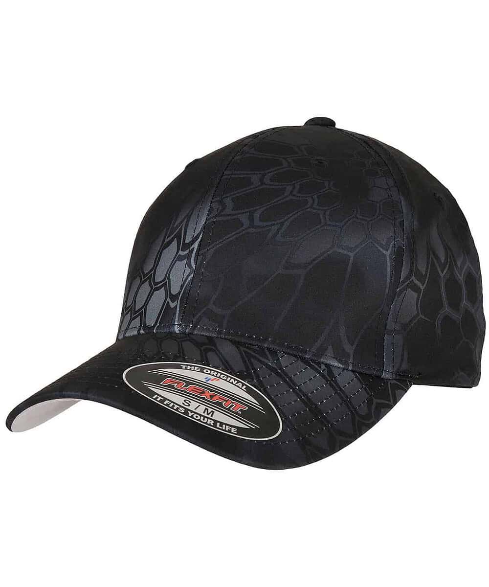 High-quality Flexfit Kryptek cap with camouflage pattern and logo.